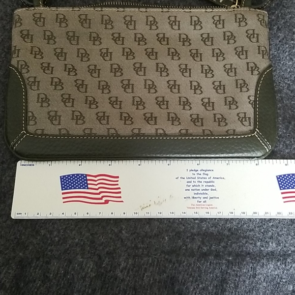 Dooney Bourke Mini Purse - Picture 5 of 8